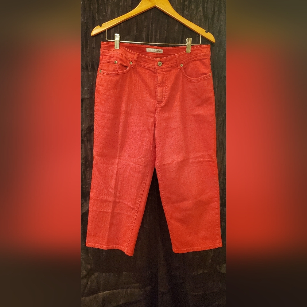 Chico Platium  1.5/ 12 Red Capri Denim